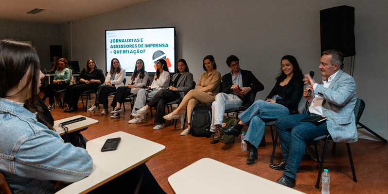 Aula Aberta Jornalistas Assessores (798x400) - 1