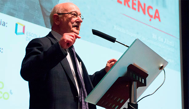 O Doutor José Marques Vidal, Juiz Conselheiro, foi convidado por Fernando Nobre, Presidente da AMI, a proferir algumas palavras.